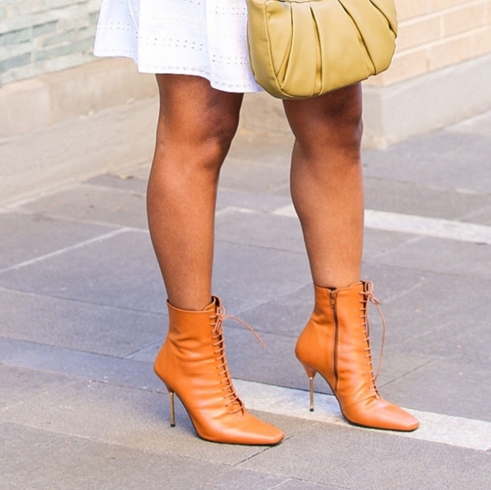 l'intervalle Ankle Boots w/ Gold Accent High Heels in Chestnut Nubuck 39/ US 8.5